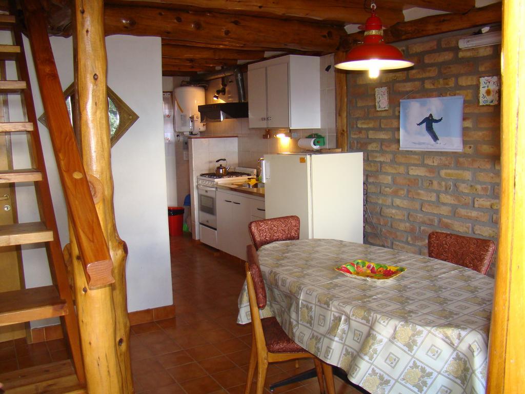 Appartement Departamentos De Alquiler Turistico: Familia Eguren à San Carlos de Bariloche Chambre photo